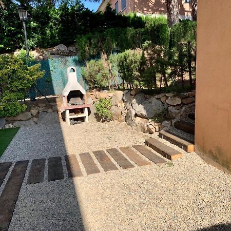 הוילה סאן פליו דה גיסולס Hauzify I Casa Les Penyes מראה חיצוני תמונה