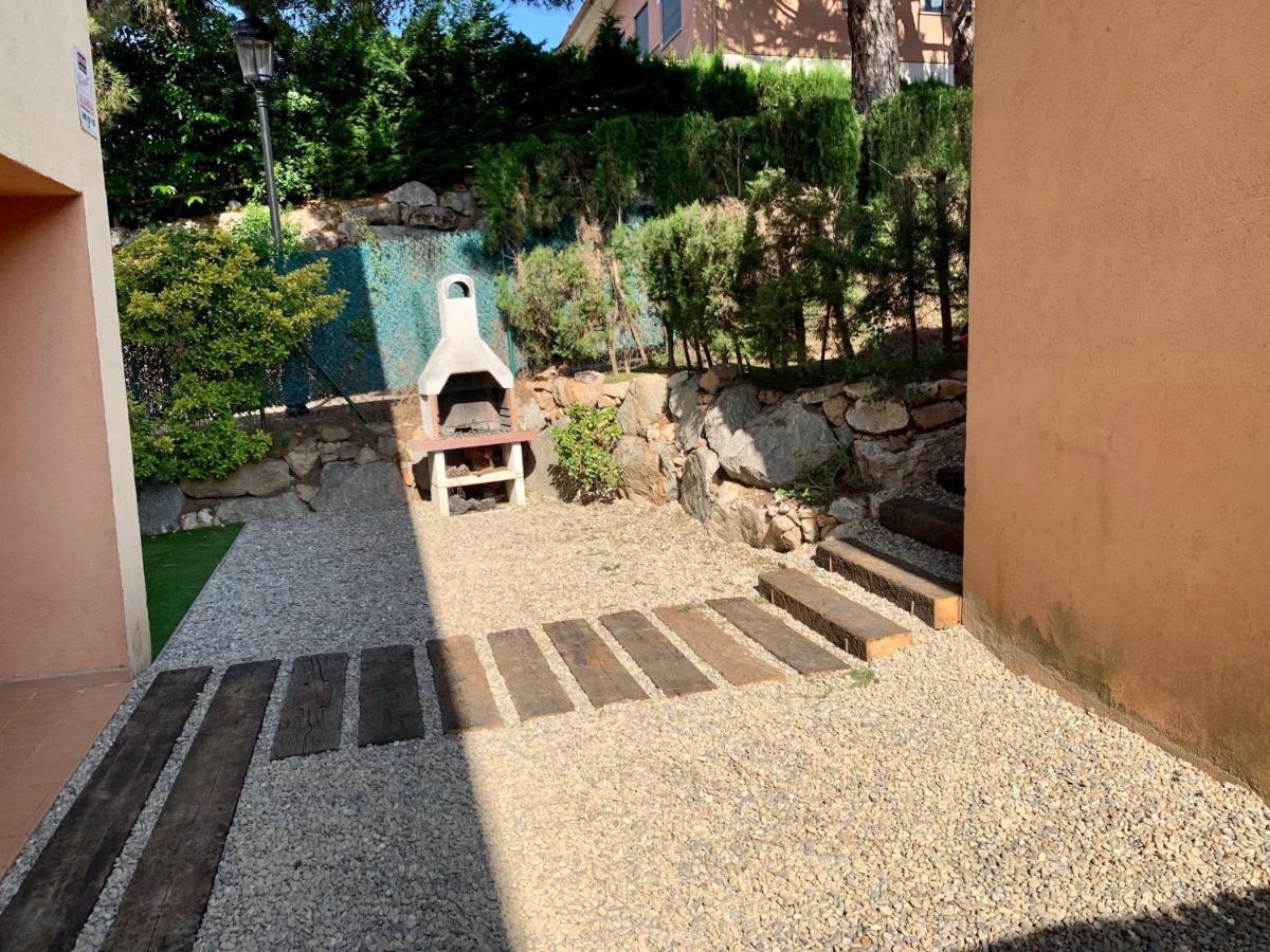 הוילה סאן פליו דה גיסולס Hauzify I Casa Les Penyes מראה חיצוני תמונה