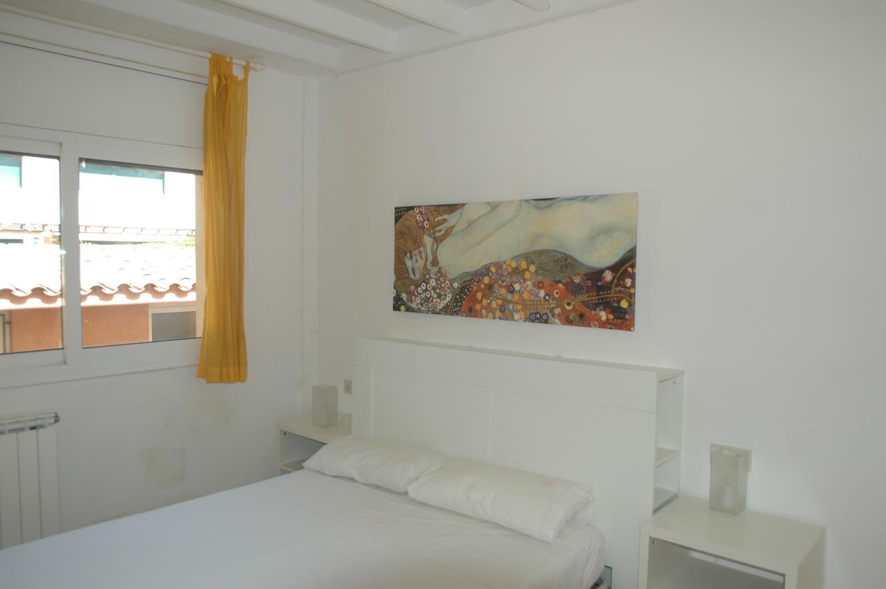 הוילה סאן פליו דה גיסולס Hauzify I Casa Les Penyes מראה חיצוני תמונה