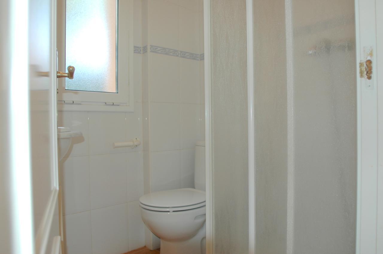 הוילה סאן פליו דה גיסולס Hauzify I Casa Les Penyes מראה חיצוני תמונה